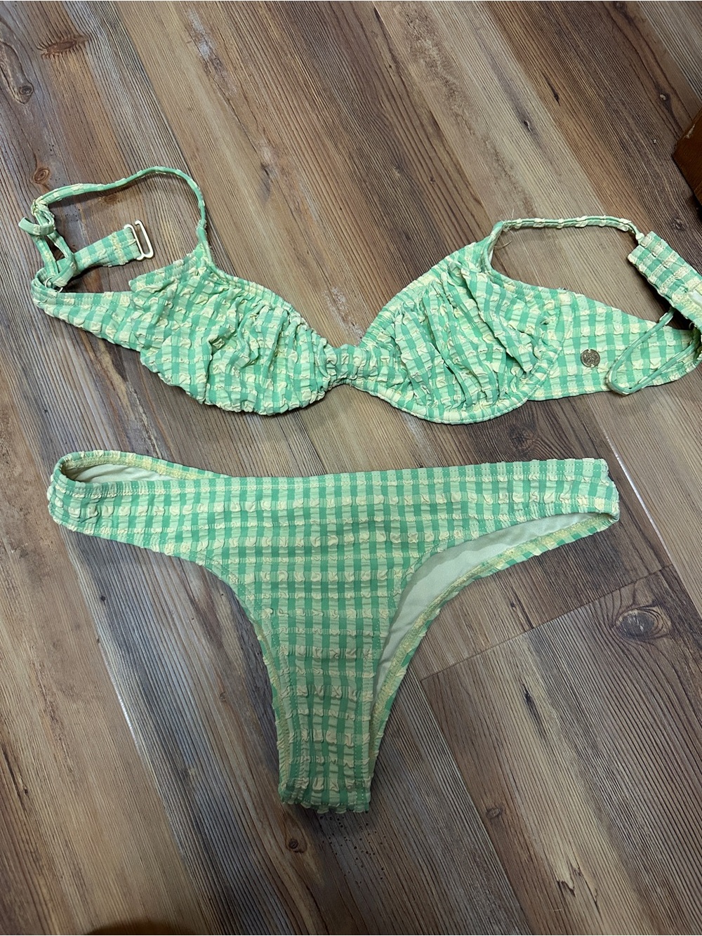Billabongwomens lime green and yellow plaid bikini